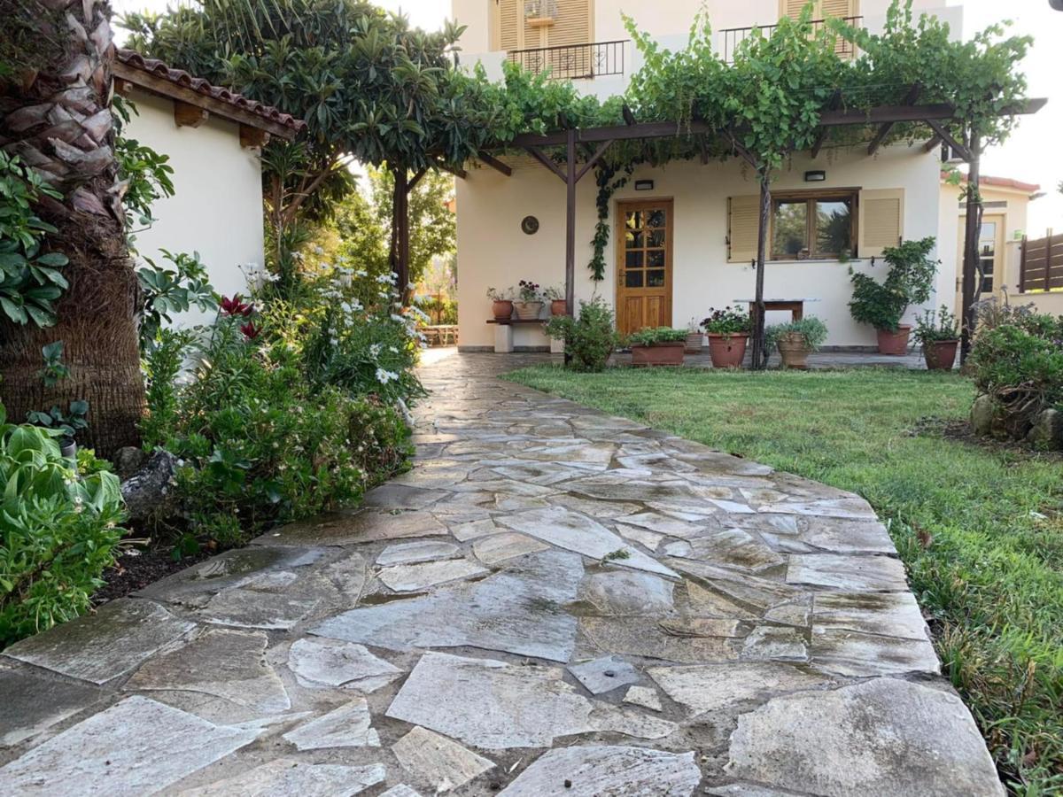 Fatima Villa Vryses